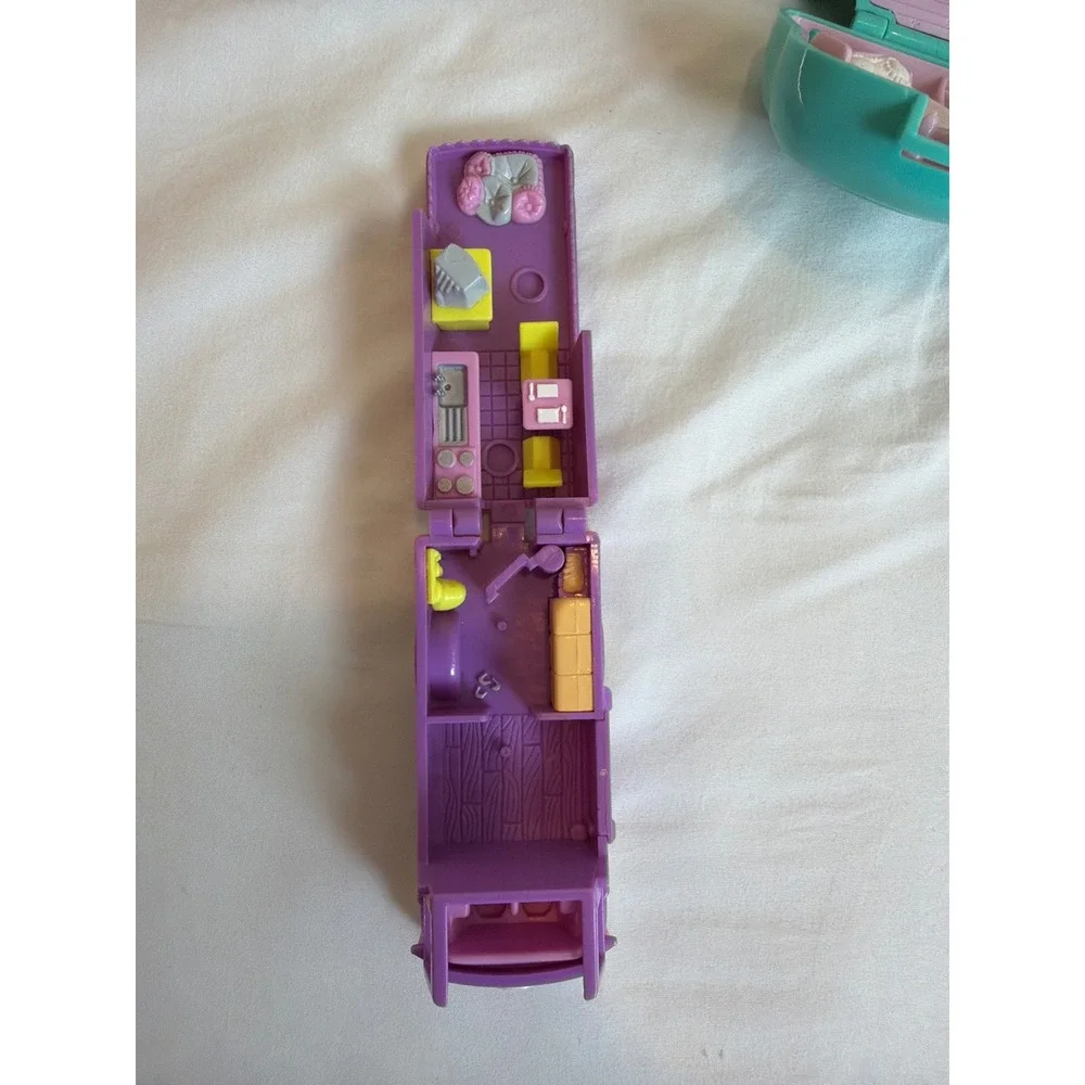 Polly Pocket 1995 Western Pony Arabian Pony Parade 1993 Cuddly‎ Kitten 1994 Bus